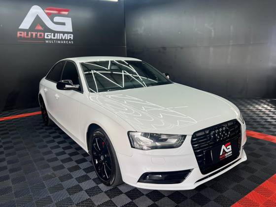 AUDI A4 2.0 TFSI AMBITION QUATTRO GASOLINA 4P S TRONIC